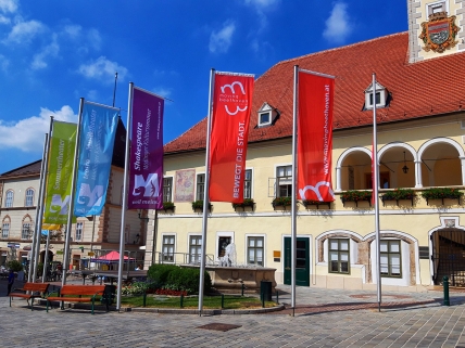 Mödlinger Rathaus am Schrannenplatz