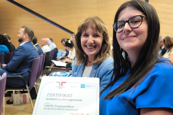 Silvia Drechsler und Nicolina Mitevski